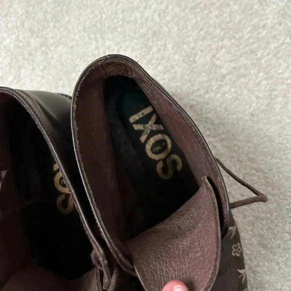 Ixos Italian Brown Leather  Lace Up Minimalist Academia Ankle Boot embroidered - Picture 2 of 14